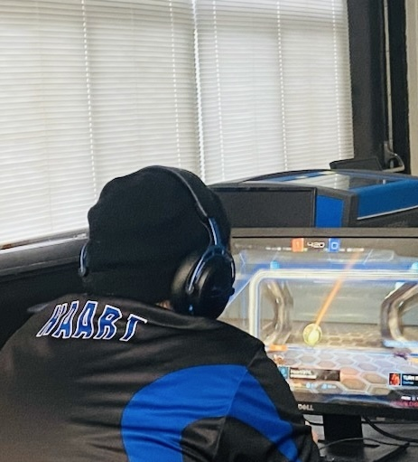 LWEGriffins's tweet photo. Congrats LWE Rocket League for advancing to the IHSA E-Sports State @ Evergreen Park HS Sat. 4/29.
Jacob Hartman (Haart), Colin Keener (Cloud) & Elisha Adams (Alincy) qualified for state in a highly competitive sectional. Big opportunities await the future of LWE esports. https://t.co/n1bs9cEy4p