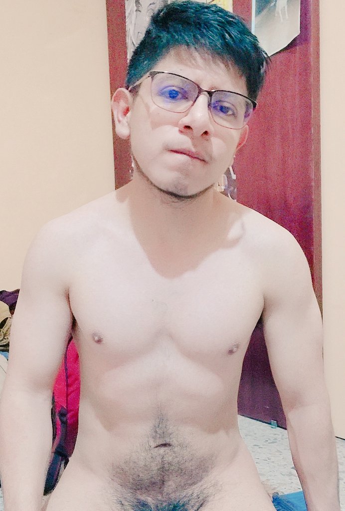 daninodanydan's tweet photo. Buenas tardes... Hace un chingo de calor... Y si nos encueramos??
#gay #gaycdmx #lgbt #sinplayera #gayman #juevesGay https://t.co/McBktPls44