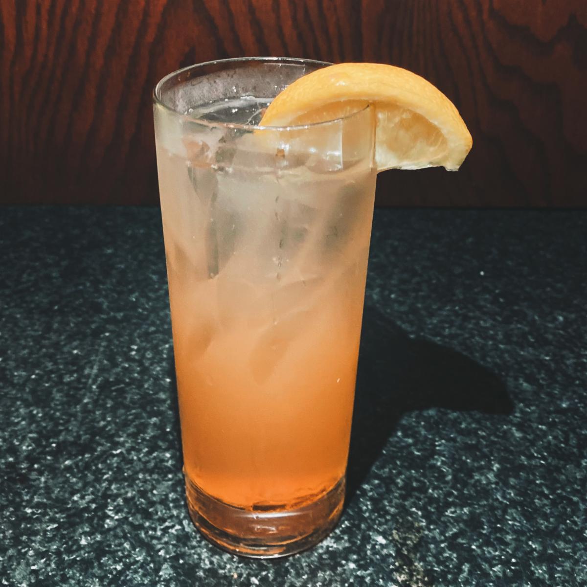 PuffsnStuff's tweet photo. Join us for #CincodeMayo 🌵 celebrations at our The Galleria of Mt. Lebanon location, and enjoy our #CincodeMayo2023 specialty #MezcalCocktails and #CincoroTequilaCocktails, including #SmokeyPinkPaloma and #TequilaHoneyBee 😍 https://t.co/F9xHe3tOxk