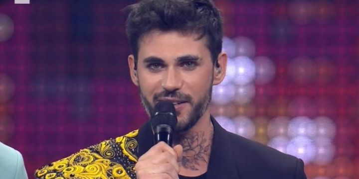 ¿Quien es su Crush de #Eurovision ?

El mio es Alexis Morvan-Rosius (Alván) de #Eurovision2022 😍😍😍