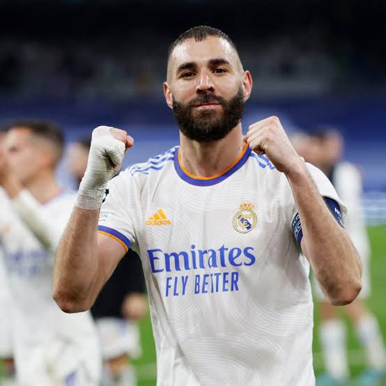 REGALARÉ 5 MIL PESOS EN EFECTIVO.

Si el Real Madrid se Clasifica a la Final de la Champions League daré el dinero.

Mis dinámicas son reales. Voy a transferirle al ganador y enseñaré pruebas de todo.

Para participar es obligatorio darle RT a este tweet y seguirme.