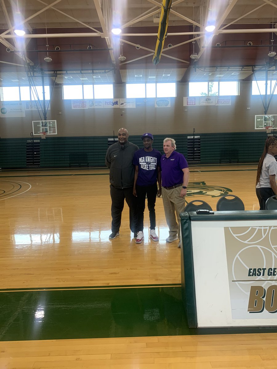 ga_mbb's tweet photo. Congratulations to Johnny Kittles as he signed with Middle Georgia St today!!! #theendgame https://t.co/QaQzWFEf21