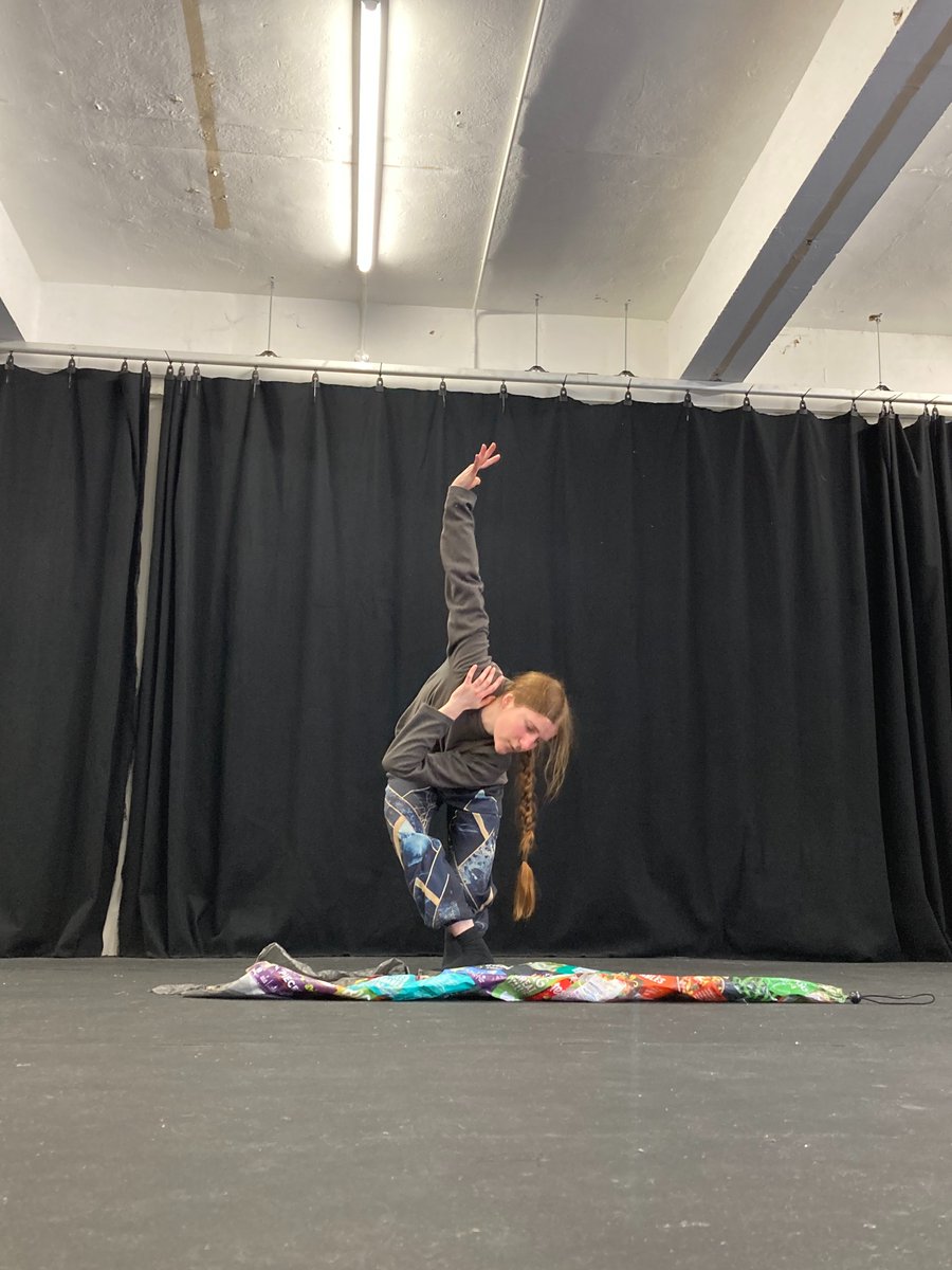 Get ready to witness the power of movement! We're coming to @CaravanseraiBTN on May 6th. Don't miss it! #BrightonFringe #ContemporaryDance #DancePerformance #BrightonCulture
#VisitBrighton
#UKArts
#UKDance