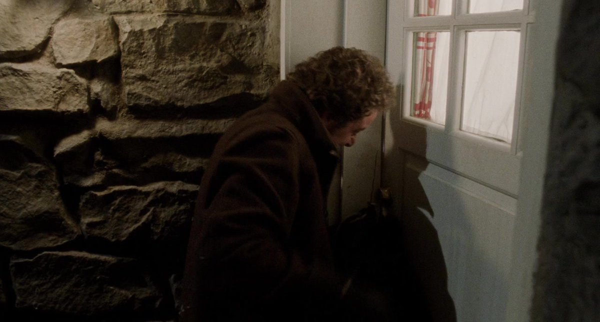 HomeAloneFrames's tweet photo. Home Alone by John Hughes - frames 114117 to 114120 of 148019.
#homealone #homealoneframes https://t.co/2sOp78TGGF