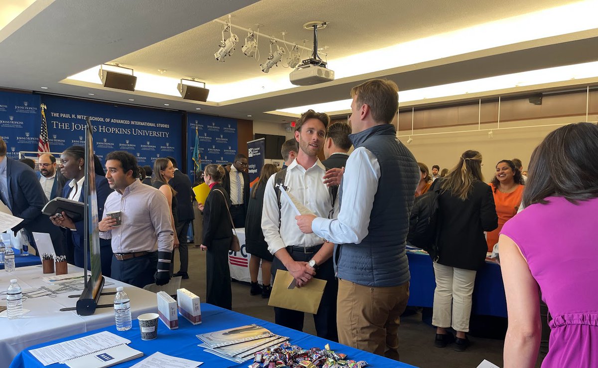 SAISCareers's tweet photo. On Friday, 4/14, @SAISCareers organized an #Energy #Environment and #InternationalDevelopment Career Fair with 21 employers and 150 students registered! Many thanks to all participants as well as @svlare and @JulieNussdorfer for organizing a successful event! https://t.co/LsZBlish0z