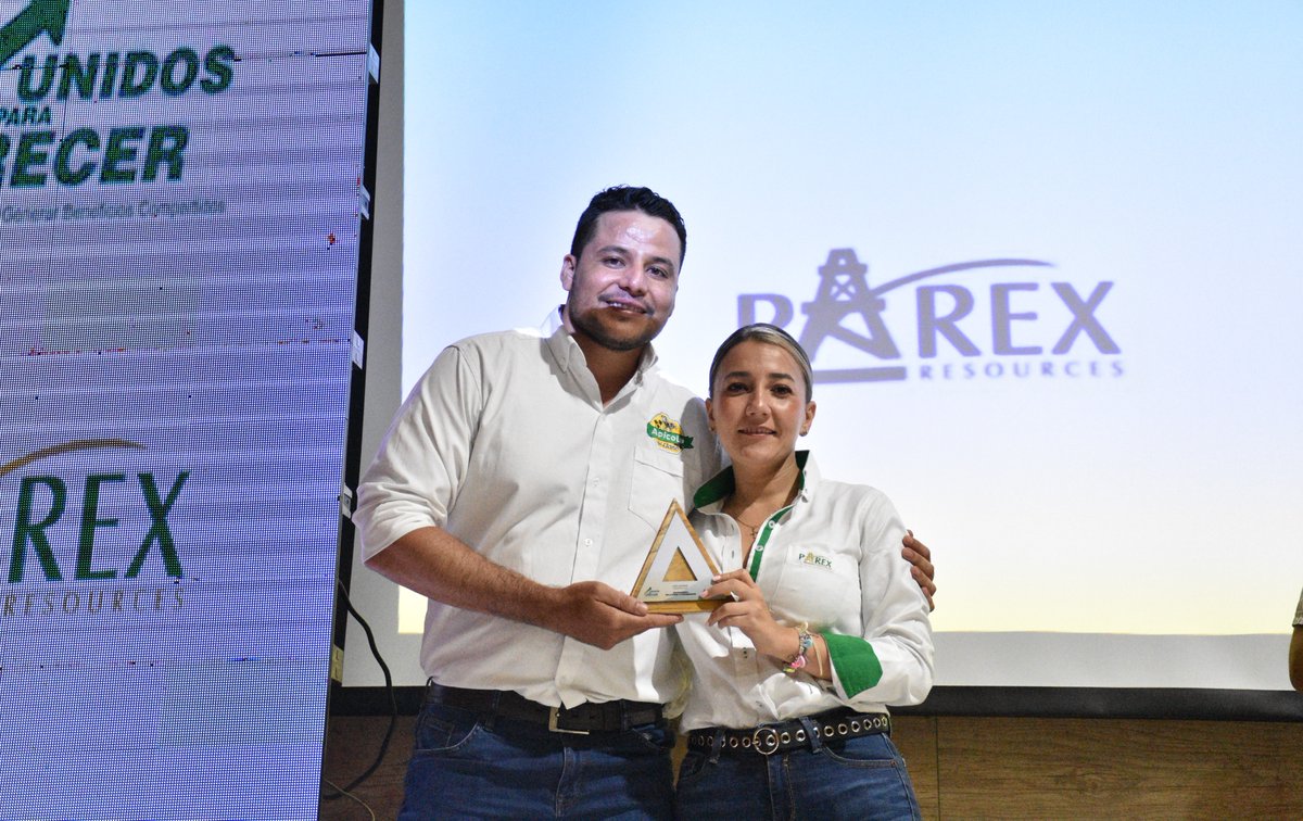 CCCASANARE's tweet photo. Clausura al programa Unidos para Crecer 2022 que desarrolló PAREX Resources, 56 empresarios de 6 municipios; 30 emprendimientos de gran crecimiento para la región y 26 empresas que se fortalecieron con las diferentes capacitaciones y talleres. https://t.co/dZUJBmFz8Q