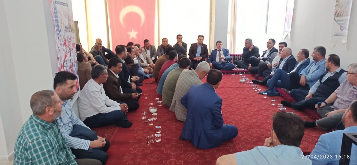 zor_muslum's tweet photo. Obdusman sn Yahya Akman'ın abimizin Katılım sağladığı  STK ve Kanaat önderleri buluşmasında Türkab adına katılım sağladık. https://t.co/cSDD1Llzmg