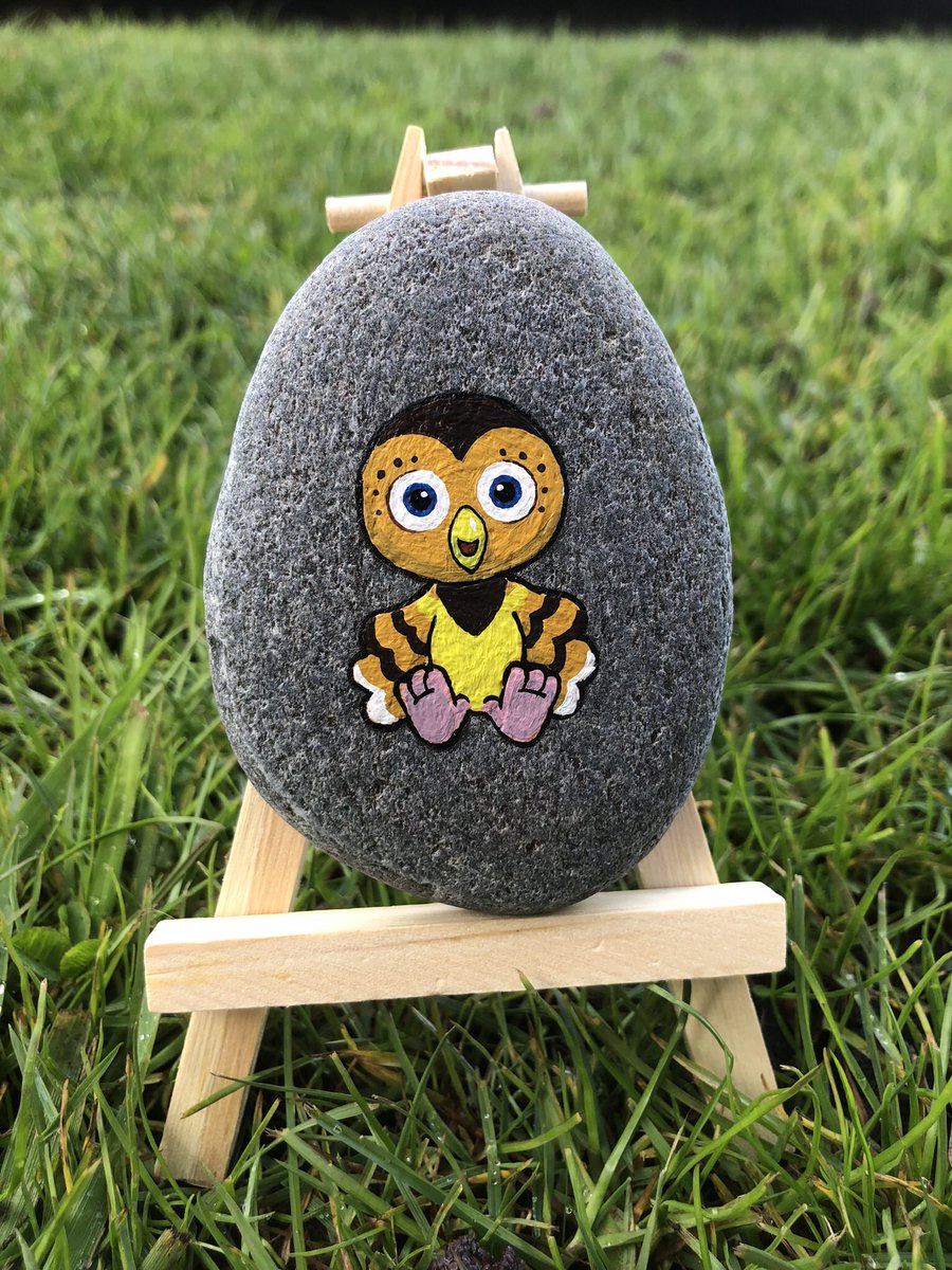 VeeRocks_eth's tweet photo. 237/251 Secure Sparrow! Such a cutie! @1LunaM this one is yours!! @garyvee @veefriends #veerocks #veefriends https://t.co/1kjMbvQCjZ
