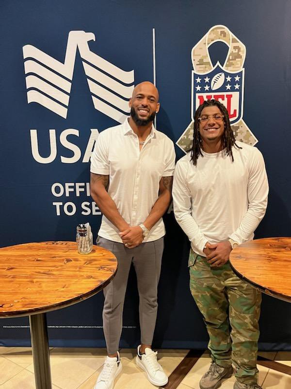 Who’s ready for the 2023 #NFLDraft? Honored to be participate in @USAA’s chalk talk speaking with #Military members from @whitemanairforcebase & @fortleavenworth while enjoying some Kansas City BBQ! Thank you to all our armed forces for your service &sacrifice. #SaluteToService