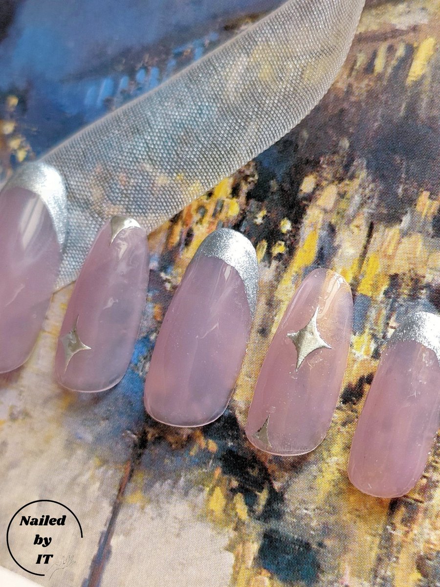 lilacviolet_'s tweet photo. Im once again telling you la mia pagina dove creo e vendo set di unghie di gel💖 @nailedbyit https://t.co/yvihtDYPnT