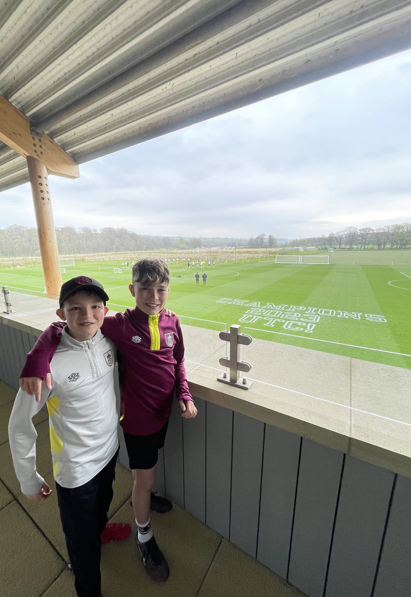 Hughie & Freddie’s 100km ⚽️🏟 (@sarahronnan) on Twitter photo It’s Hughie’s 13th birthday today, what an incredible day him & Freddie have had celebrating with the <a href="/BurnleyOfficial/">Burnley FC</a> squad! Huge thank you to Ashley Barnes for inviting them to training for a day they’ll never forget, all the players & staff were brilliant & made it so special! It’s Hughie’s 13th birthday today, what an incredible day him & Freddie have had celebrating with the <a href="/BurnleyOfficial/">Burnley FC</a> squad! Huge thank you to Ashley Barnes for inviting them to training for a day they’ll never forget, all the players & staff were brilliant & made it so special!