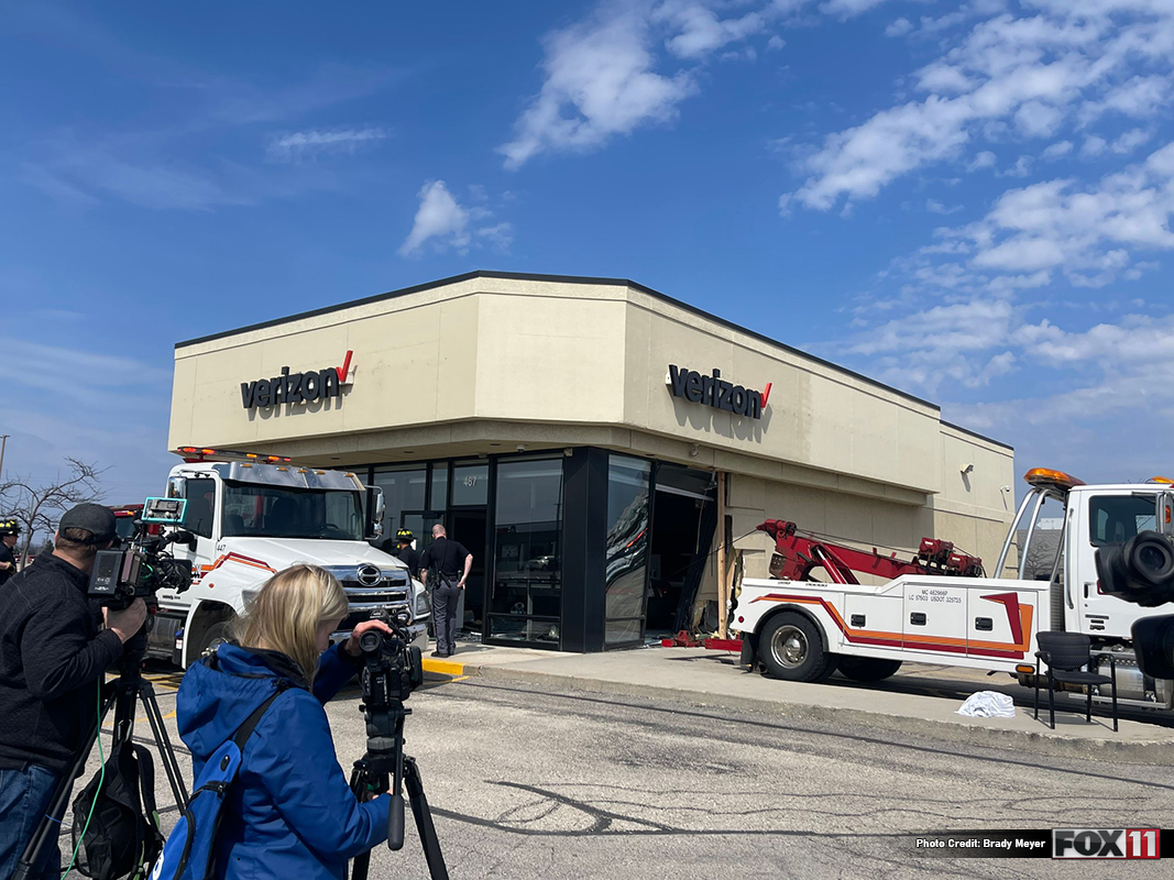 WLUKTV FOX 11 on Twitter "UPDATE Photos from the scene where a car