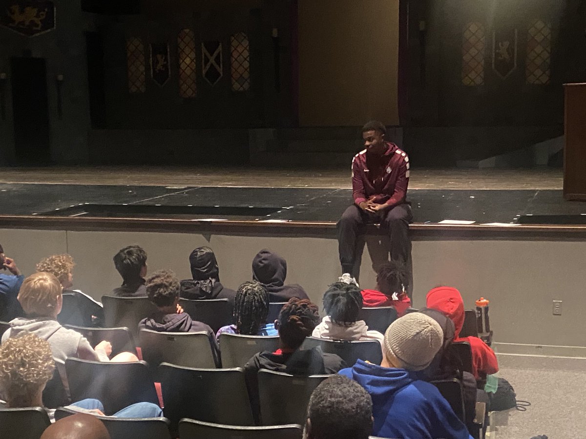 Really appreciate ⁦<a href="/EasyE2432/">E.J. Liddell</a>⁩ for speaking to our BW Mentor/Mentee Group.Really appreciate you giving back to the BW family.Hard to believe you were sitting in this same seat 4 years ago.We appreciate the message you delivered. ⁦<a href="/PelicansNBA/">New Orleans Pelicans</a>⁩ ⁦<a href="/OhioStateHoops/">Ohio State Hoops</a>⁩