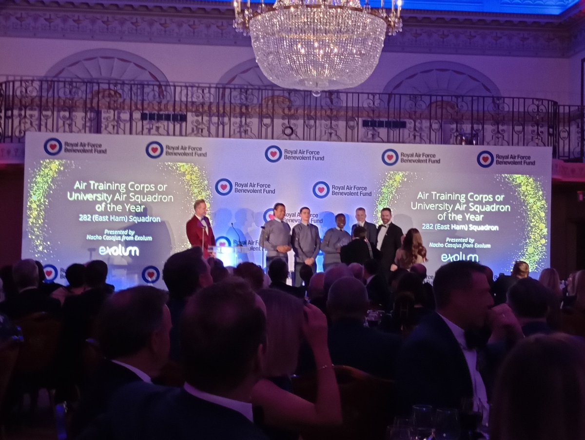 Great to be at the #rafbfawards night hearing about all the extraordinary work. You've gotta love  @RAFBF. Congratulations to @282ATC on their award.