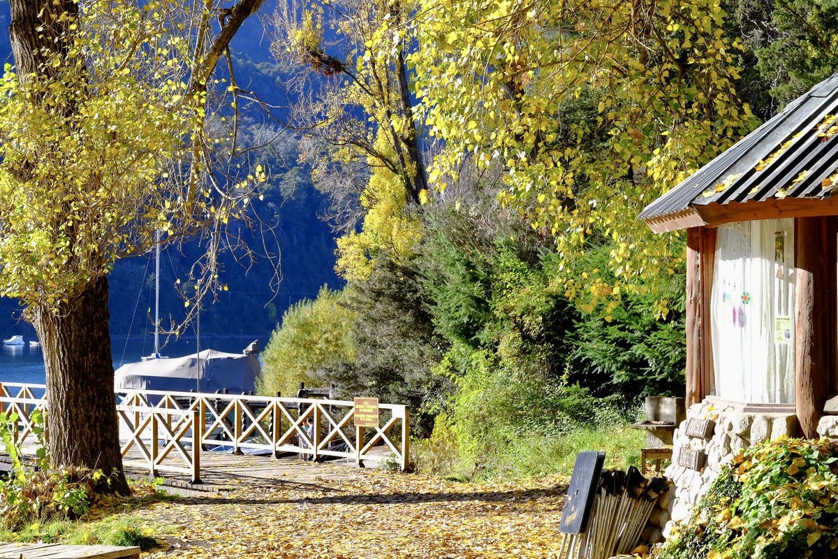 🇦🇷 Puerto Manzano - Villa La Angostura - Argentina 
📷 FujiFilm XSeries
#fujifilm_xseries #Patagonia #TurismoArgentina #argentinaenimagenes #photographylovers