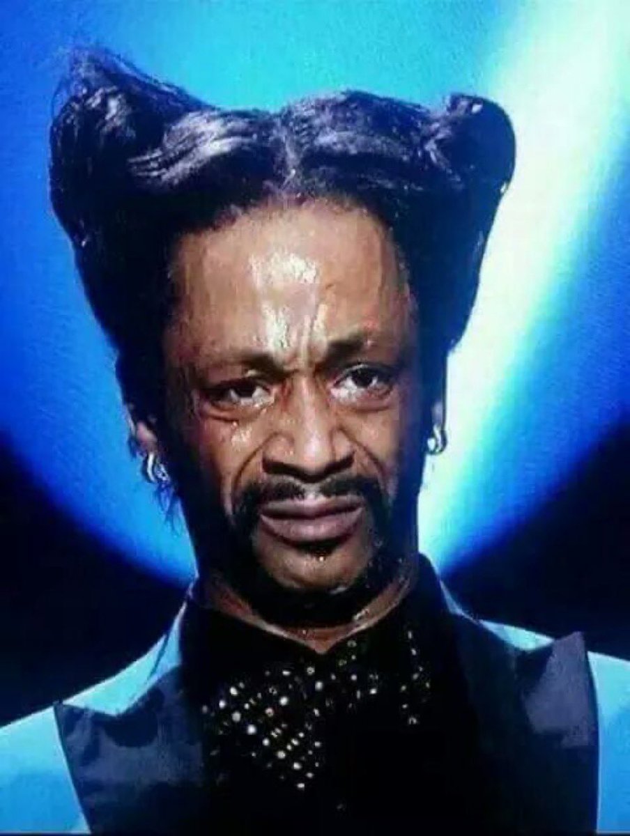 RGIII's tweet photo. Lamar looking at everybody who said he needed an agent https://t.co/NZsU5B1Adh