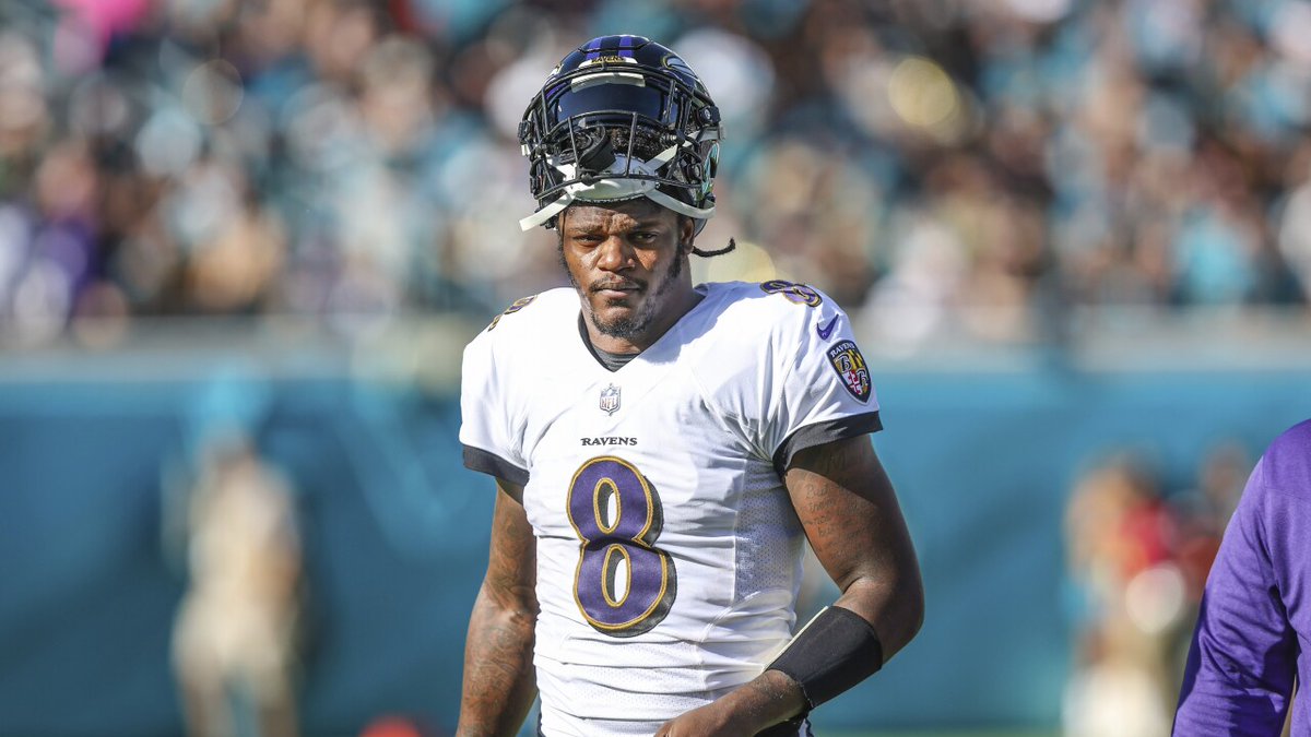 ElOvoide_'s tweet photo. Los Ravens y Lamar Jackson llegaron a un acuerdo para extender el contrato del QB. Cinco años a cambio de $260M.

(Vía: @JosinaAnderson) https://t.co/wMWdu7kPzN