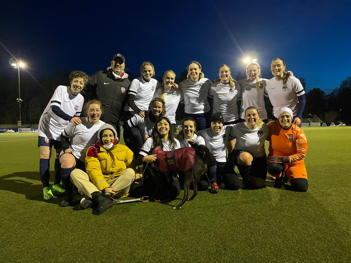 BislettFK's tweet photo. Bislett Kvinner 💪 First ever official competitive game! Heroines 🦸‍♀️ https://t.co/xjKhPU8mpg