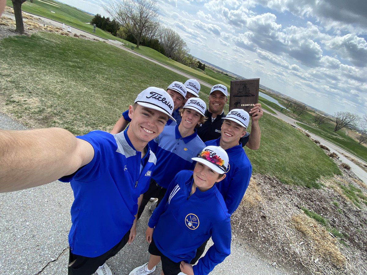 Results from the Capital City Invite in Lincoln!
Highlands Division CHAMPION 🏆 
North Platte!! 
Team season low-  317💥 

Borges-  6th  🏅 77.   PR 💥 
Perry -    10th 🏅 79
Mauch-   11th 🏅  80
Longmore -  14th 🏅  81.  PR 💥 
Johnston - 83 

GREAT day for the DAWGS!