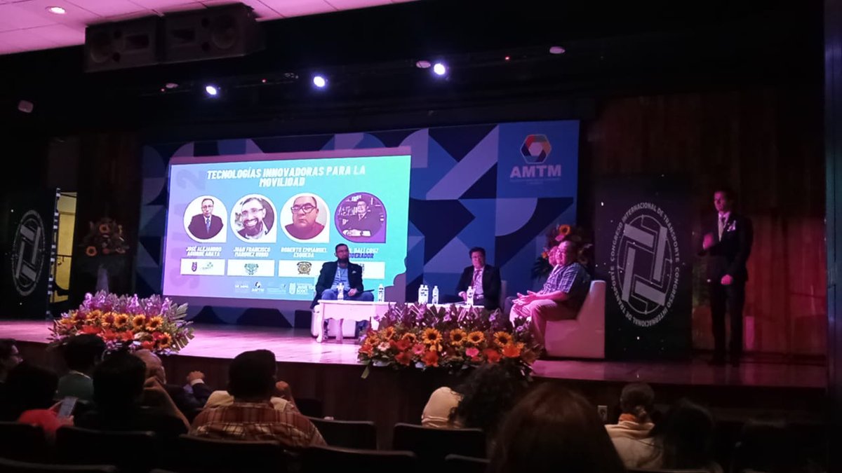 Felicitaciones a los profesores Ricardo Pacheco y Roberto Esqueda. Por su participación cómo panelistas en #14CIT organizado por la <a href="/AMTM_AC/">amtmac.mx</a> representando a la <a href="/UAEM_MX/">UAEMéx</a> #SomosUAEMéx 💛💚