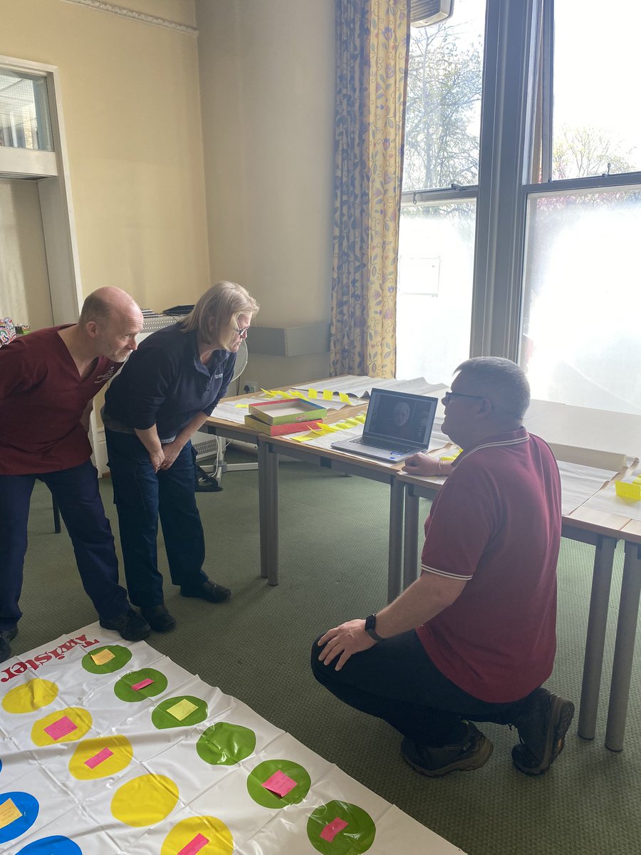 Community ACP and <a href="/AiredaleUCR/">AiredaleWharfedaleCraven UCR</a> <a href="/AiredaleNHSFT/">Airedale Hospital</a> development meeting . Who would have thought talking competencies could be so fun? #Competencytwister