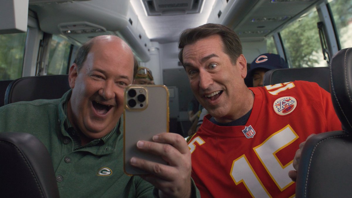 Comedians @RobRiggle & @BBBaumgartner guest star in ESPN's 2023 #NFLDraft open Learn how ESPN’s Creative Content Unit conveyed a road trip to Kansas City 🔗 bit.ly/3oPnsVS
