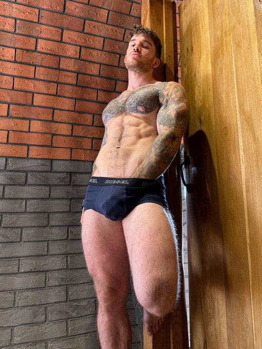 For my adult content 🔞➡️ https://t.co/3x6d7ZPEFy https://t.co/icKvxb9yDG