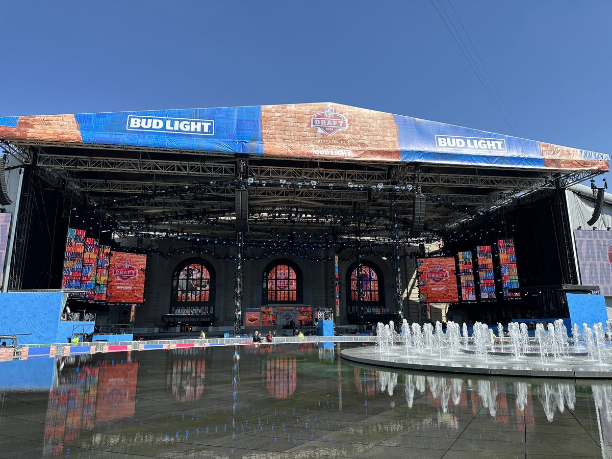The stage is set and Kansas City is ready for go time! Welcome to the 2023 NFL Draft! #nfldraft #nfldraft2023