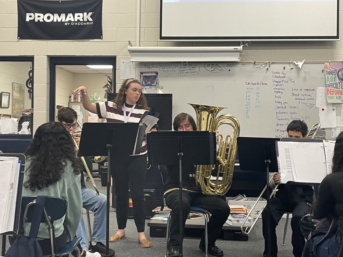 ROCKSPRINGSBAND's tweet photo. Coaching groups for Solo and Ensemble performances! ⁦@RSMSKNIGHTS⁩ ⁦@RCSArts⁩ https://t.co/dhl7WKmWNt