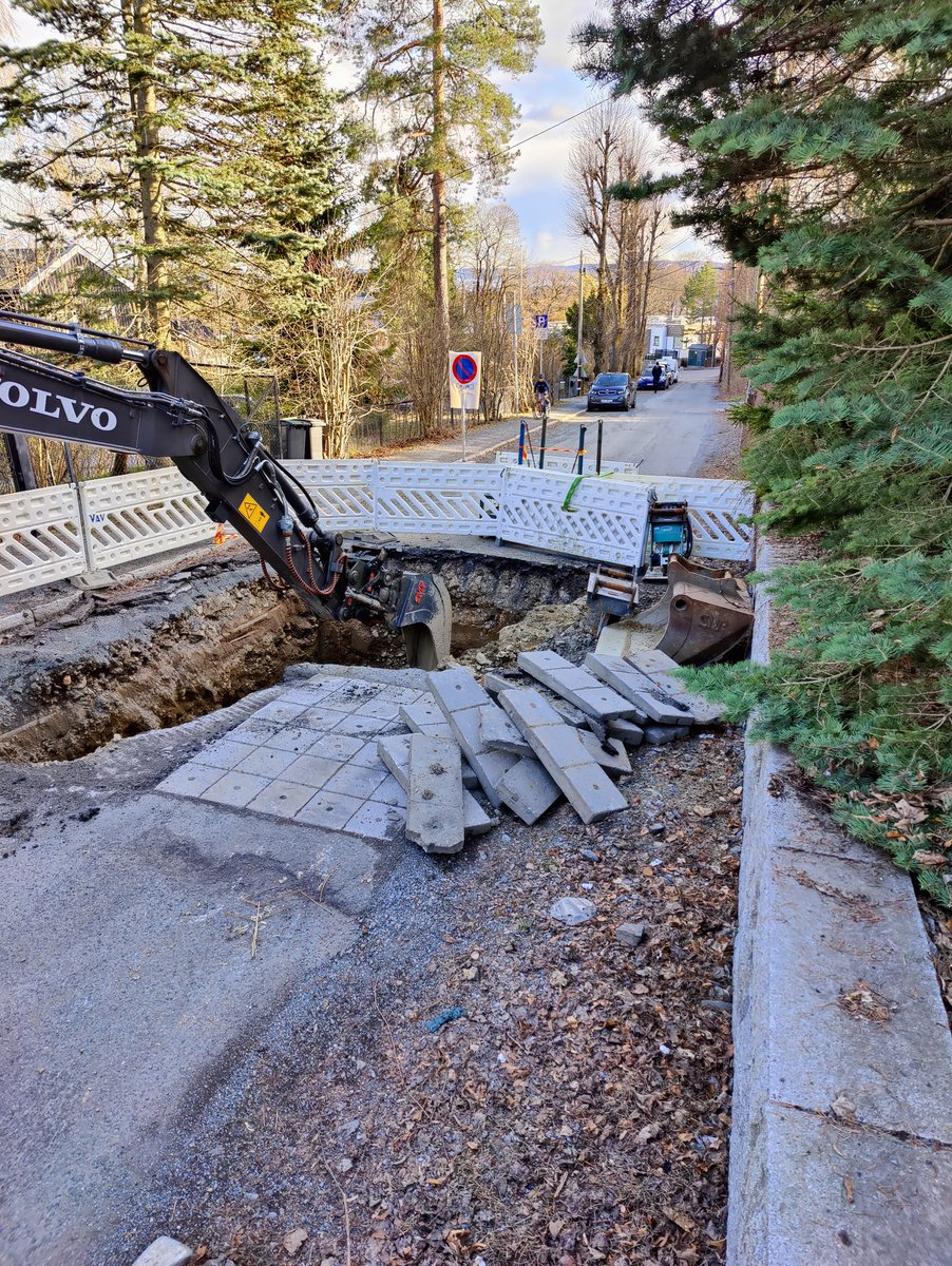 Jan Grønbech tweet media