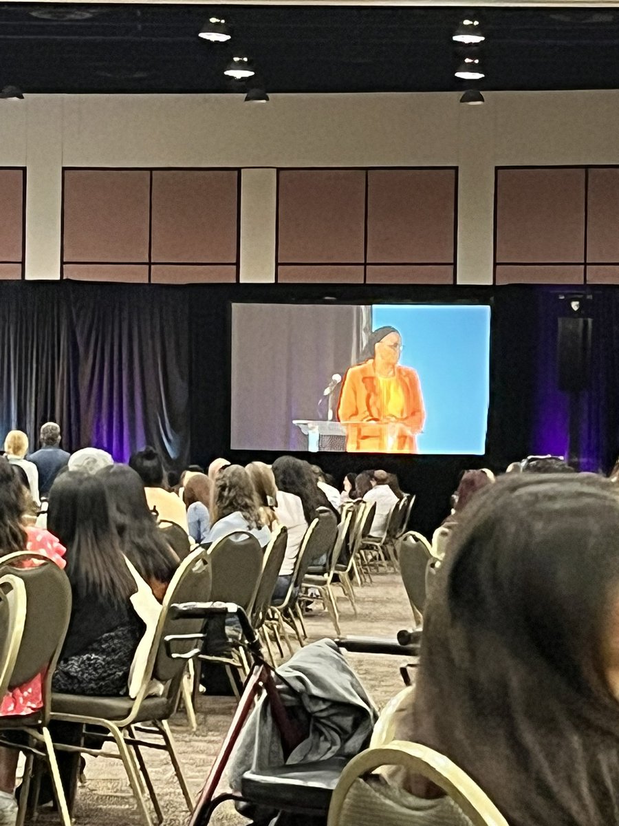 jchavezOST's tweet photo. #boostconference keynote speakers! Thank you for the powerful messages. @LCliattWayman @IAmDeeHankins https://t.co/aE0EphFcmc