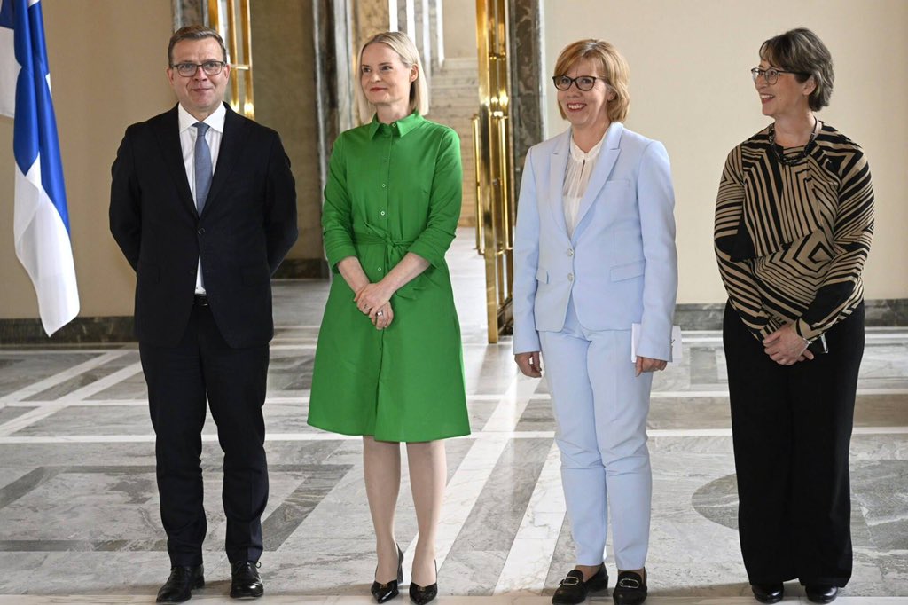 kimvaisanen's tweet photo. Hienoa, että tähän hallitukseen saatiin kiintiömies mukaan #oikeistohallitus https://t.co/agsqRJBjkh