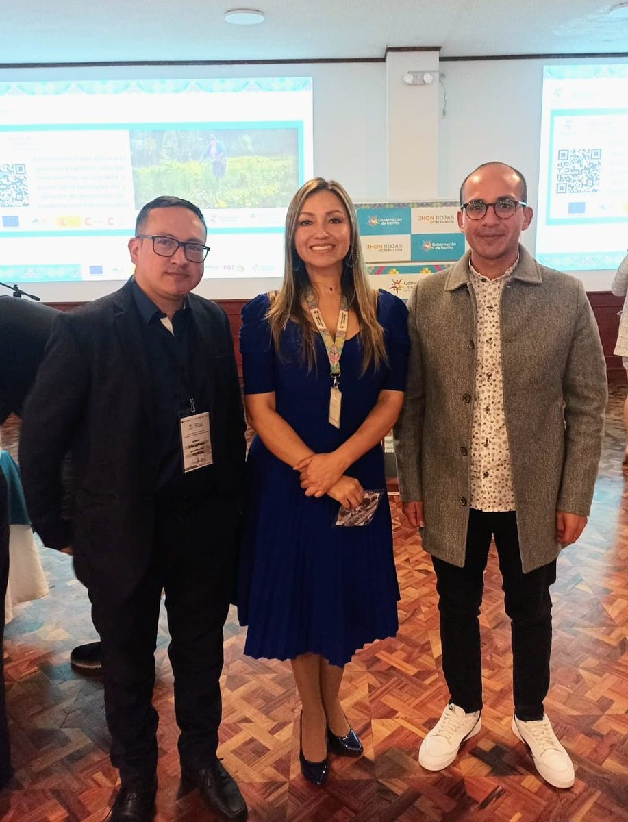 DiegoRoseroR's tweet photo. El equipo del #SISSUZonaCentroSur #CCAVPasto asistió al Lanzamiento de la Estrategia de Cooperación Internacional de Nariño, organizado por la @gobnarino Trabajamos para aportar a nuestros #PTS y contribuir al desarrollo de nuestros territorios @VIDER_ZCSUR @ElOIRdelaRegion https://t.co/3L9HwsSrFs