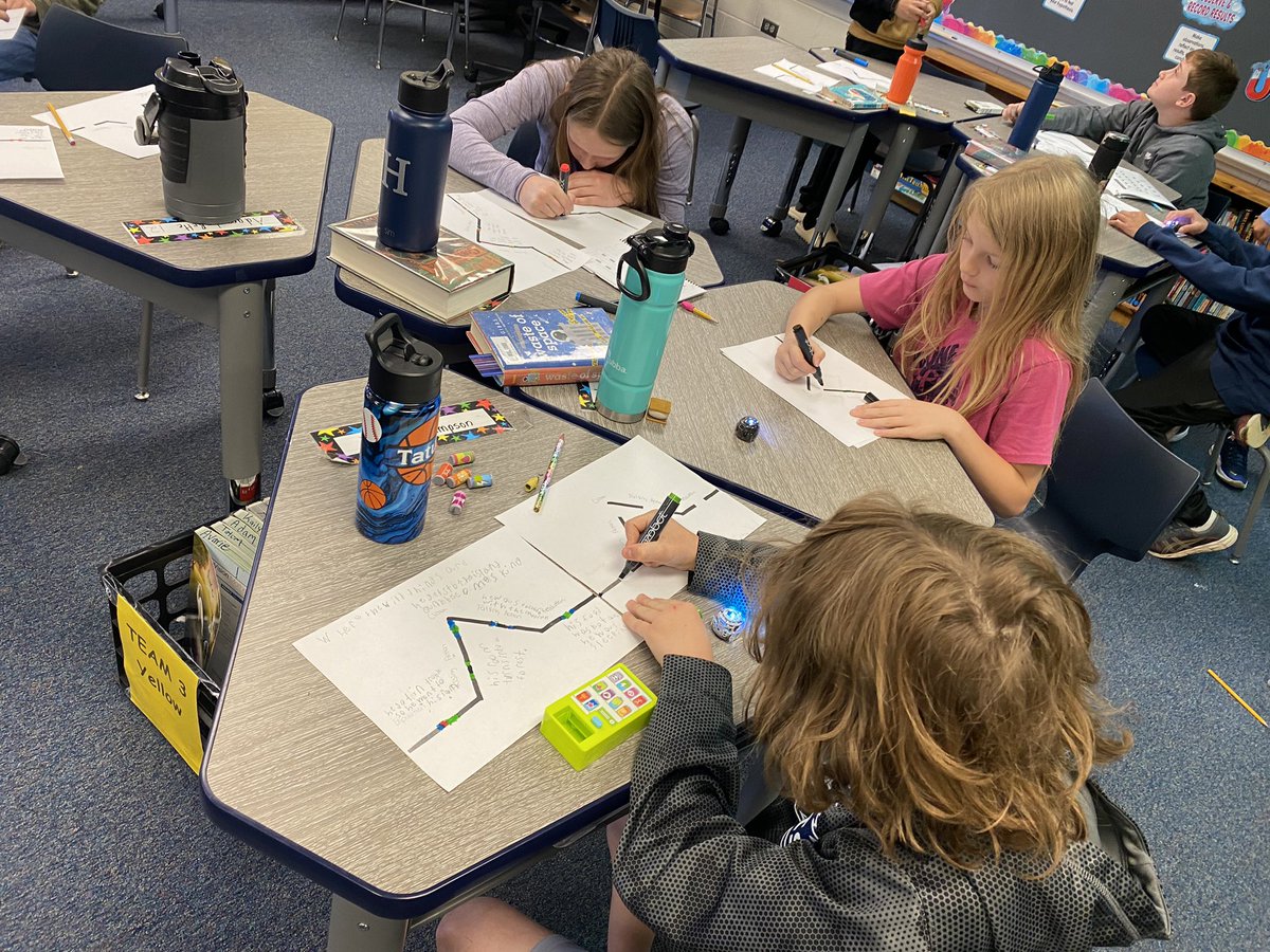 Worked with 5th graders to review plot. They completed a plot diagram with events 1st. Then using @Ozobot wrote the color code that expressed the emotions the character was feeling through the plot of the short story. Tested their code and rewrote if needed! Great conversations.