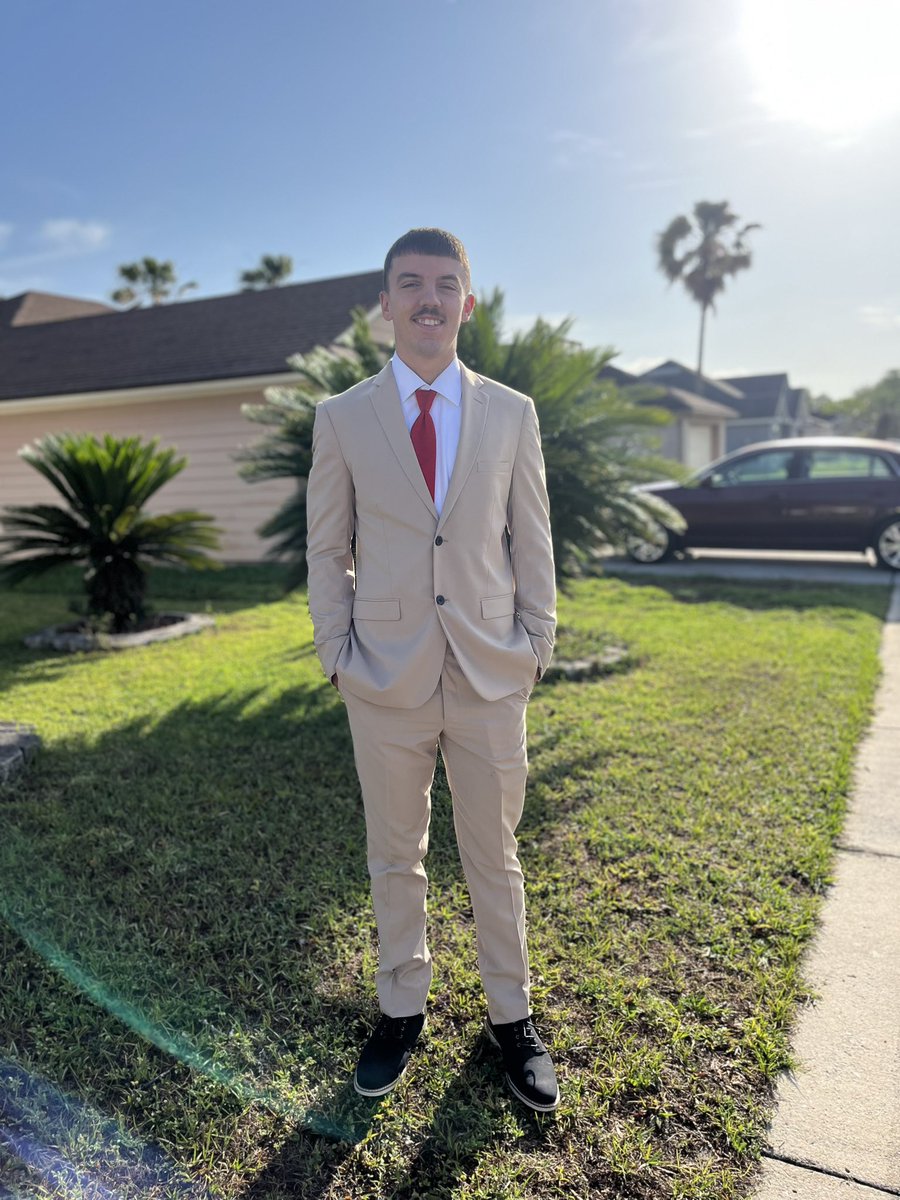 OGJuulz's tweet image. Had to clean up nice for an interview 😮‍💨🚒