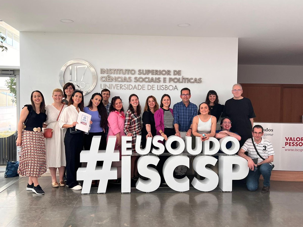 Fundación Miradas tweet media