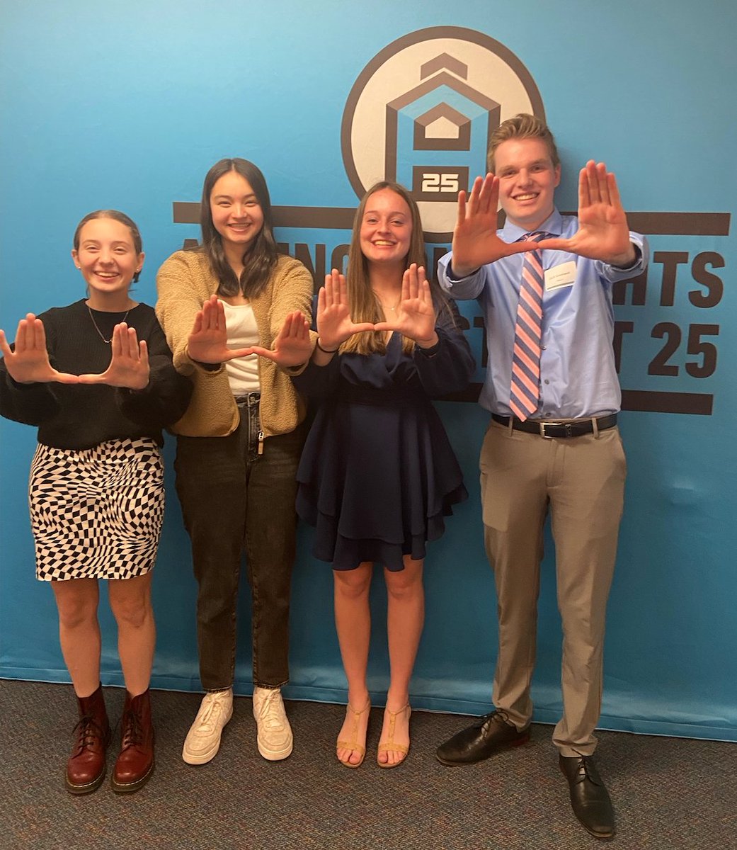 Congratulations to the @knightsofphs seniors who were recognized as <a href="/ahsd25/">ArlingtonHeightsSD25</a> scholarship winners! #EveryKnight