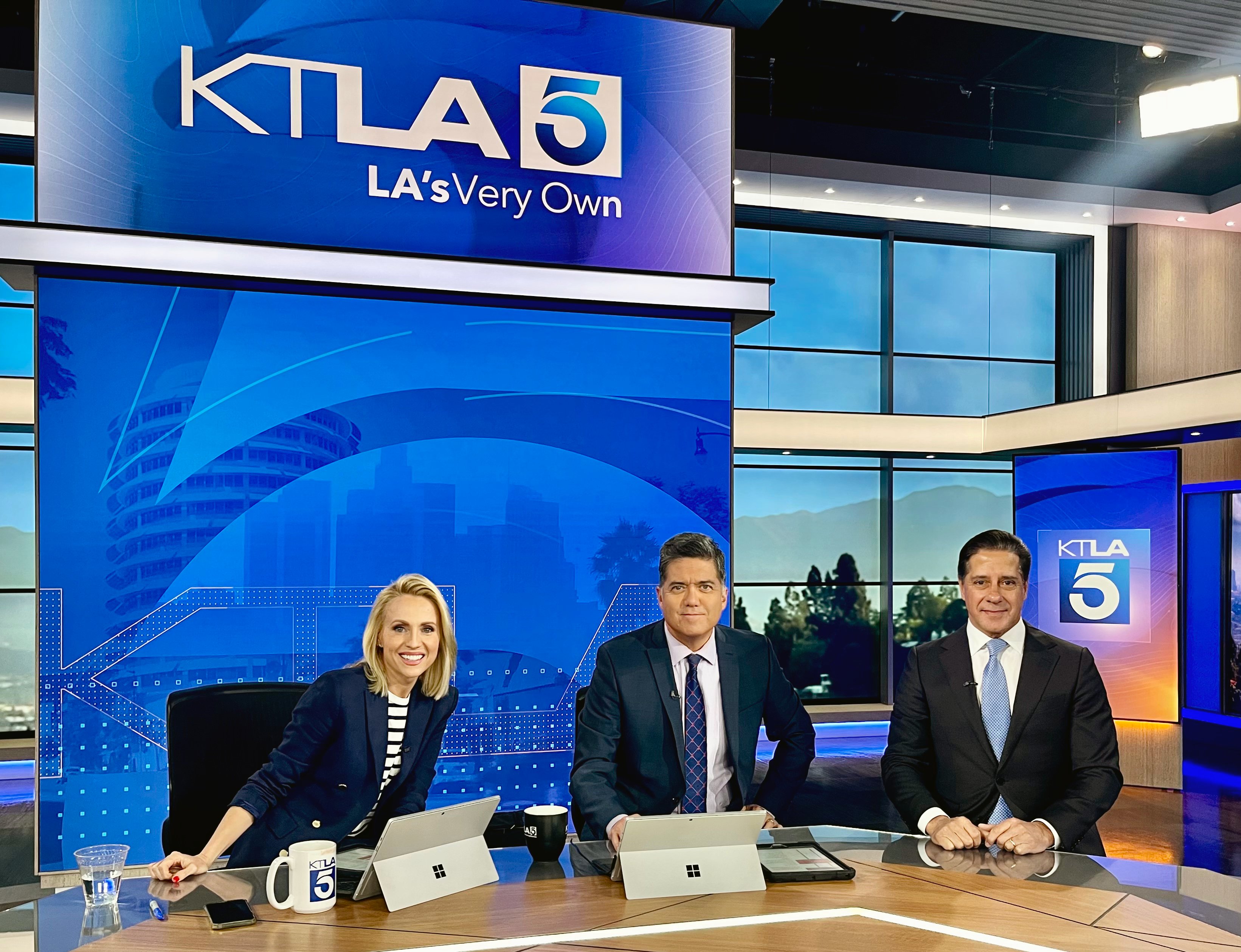 Ktla Morning News Team - g1l1ug0