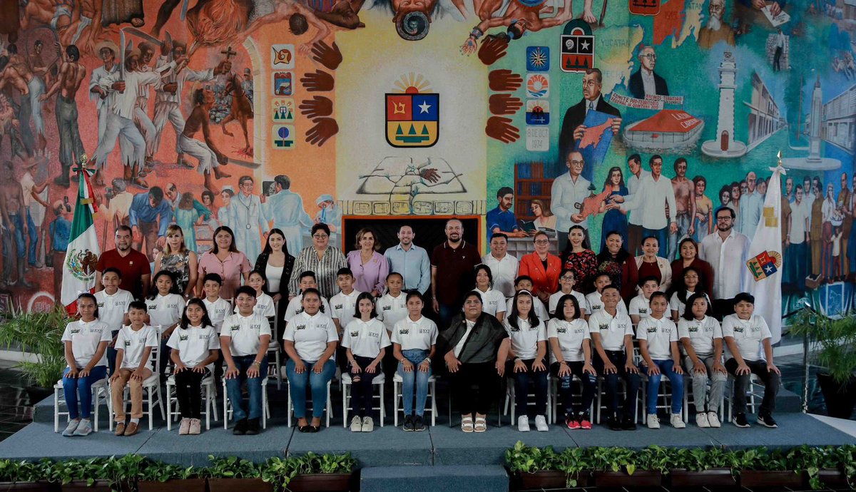 CandyAyuso's tweet photo. Gracias al entusiasmo y dedicación de nuestras diputadas y diputados infantiles, recordamos la importancia de escuchar y tener en cuenta la voz de la niñez quintanarroense en nuestra toma de decisiones🏅.

#XVIILegislatura
#XParlamentoInfantil https://t.co/WgnmdV4A0q