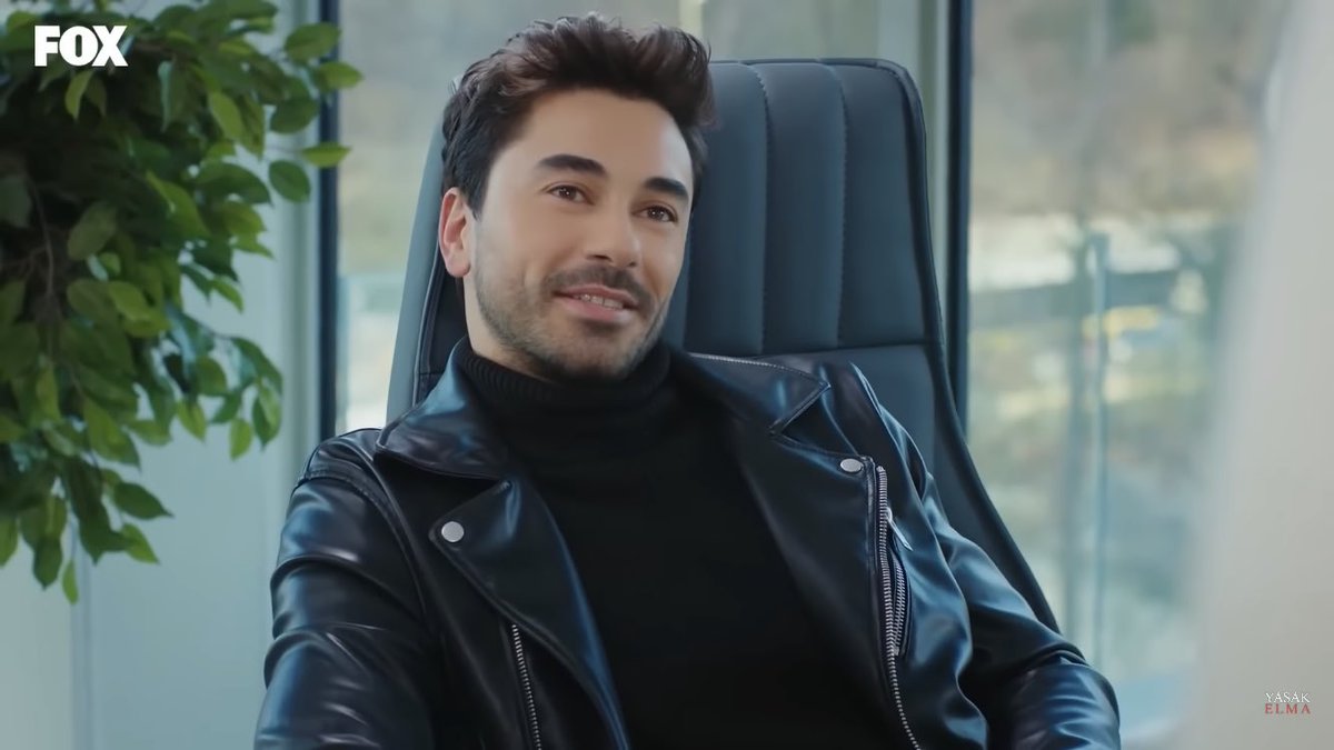 MuzikveTV's tweet photo. Bu tweeti alıntılayarak yarım kalan bir hikaye yazın.
Benimkisi: #YasakElma - Yıldız & Kerim https://t.co/1gJZJe9kvB