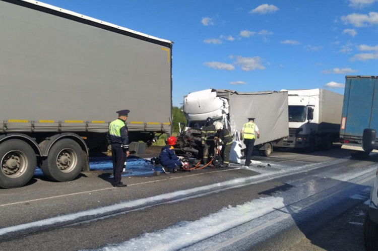 Логистика в России tweet media