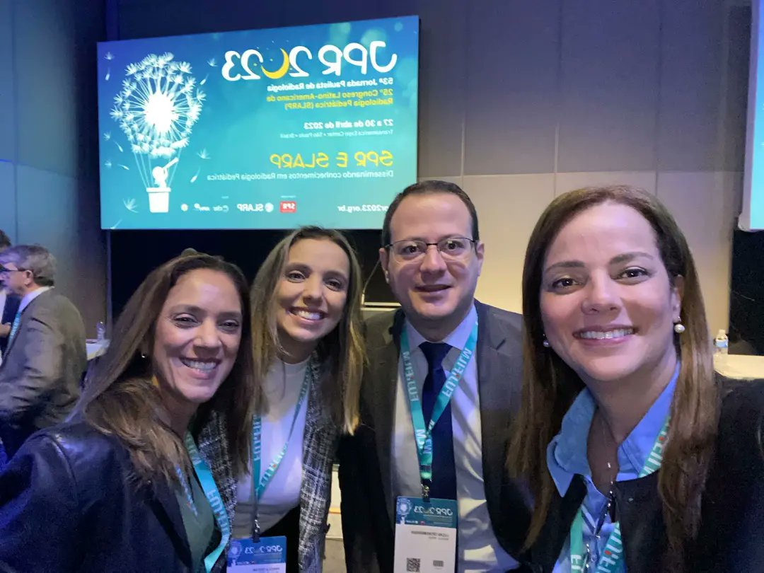 nuclearsbrandao's tweet photo. Encontrando os melhores no #JPR2023, o maior congresso de Radiologia da América Latina!

#SPR #SLARP #Radiologia @spradiologia @SLARPok @LucasCronember5 @rafaelnuclear https://t.co/L5RhcFktOC