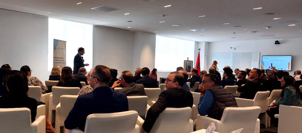 PolicyCenterNS's tweet photo. Relever la pénurie d'eau croissante et les coûts élevés de l'offre, discuter des #réformes pour des pratiques durables et encourager un #leadership conjoint pour des solutions à la pénurie d'#eau - c'était l'obj. de notre événement aujourd'hui avec @WorldBank  #RoadtoMarrakech https://t.co/mIXhpV8ndh