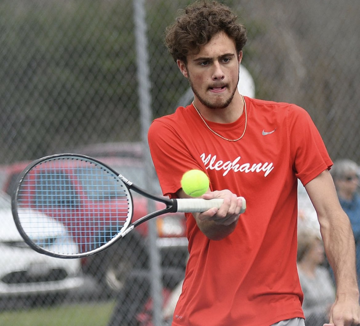 What made Baron Leitch so good? (Pic: The Recorder)

✅ ran TOWARDS challenges not away from them
✅showed up EVERY day to practice 
✅COMPETED hard all the time
✅not content with his natural talent-   WORKED to improve
✅extremely COACHABLE
✅NEVER gave up
✅TEAM FIRST attitude