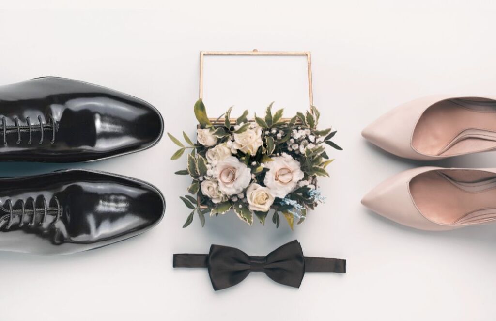 Whether it's your wedding, that of a close relative or friend, don't be caught unprepared. The right suit should be matched with a custom-made shoe!

#customshoes #handmadeinitaly #atouchofuniqueness instagr.am/p/Cri8Xg2oBRo/