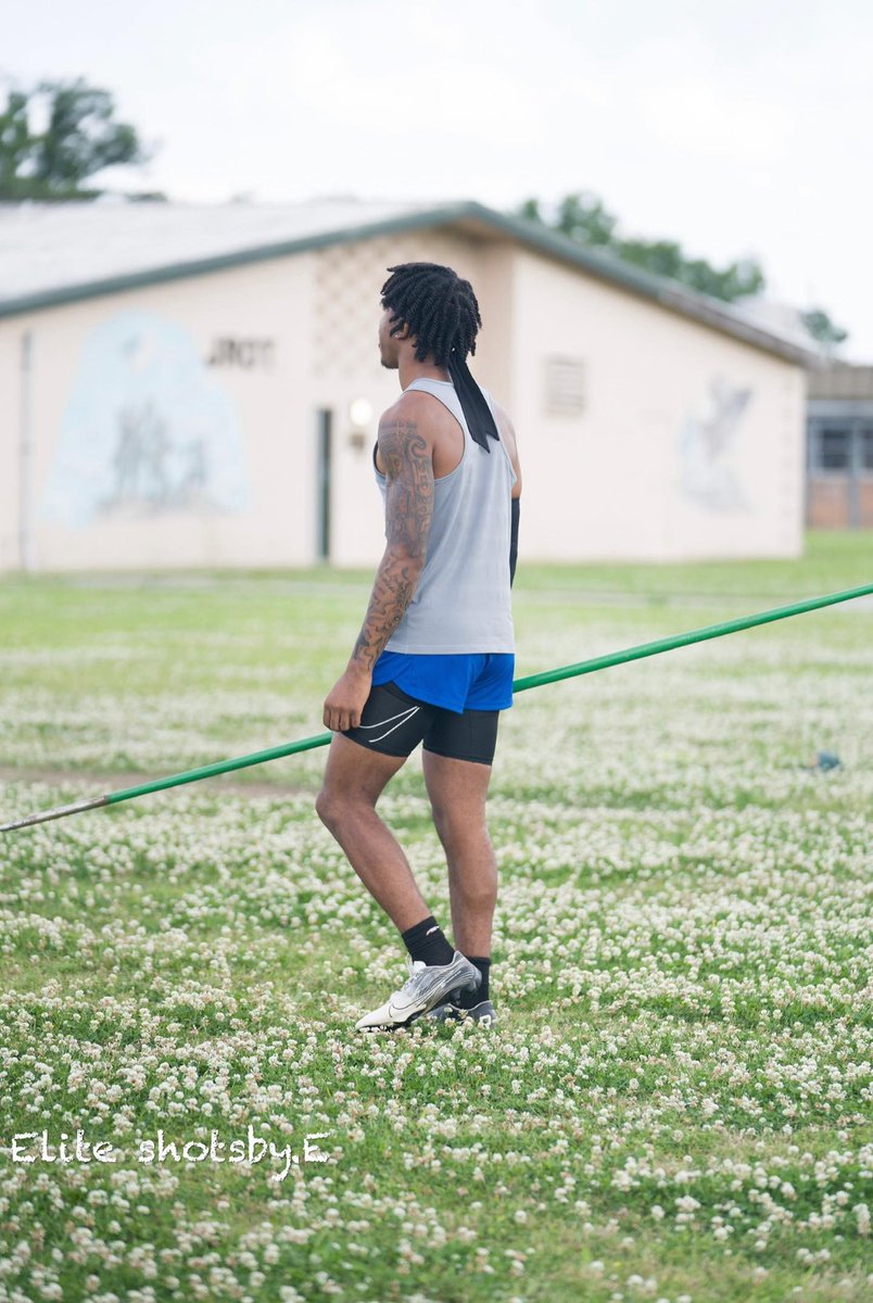 see y’all at LSU❤️. #STATE #EJ