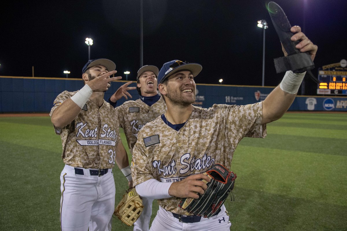 DavidDermerPix tweet media