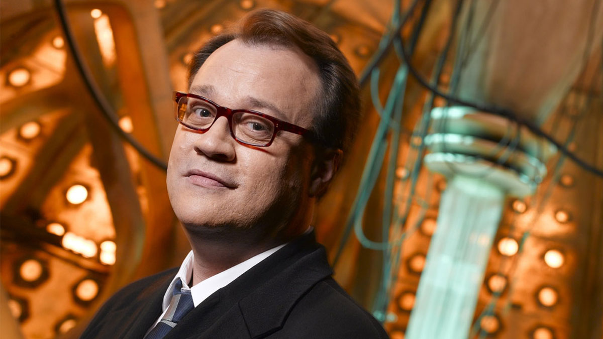 Happy birthday to Russell T Davies . My first DW experience was fantastic series 1.  