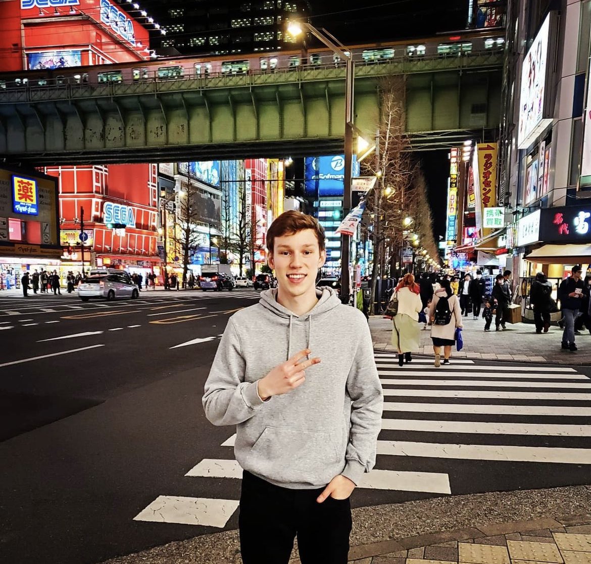 nolanstwt's tweet photo. just a little older :) https://t.co/jQCfLNxLzT