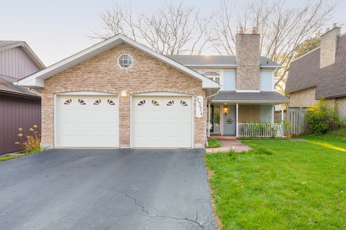 SRFRealtyGroup's tweet photo. New Listing!

2374 Cavendish Drive, Burlington
$999,900
4+1 Bed | 3+1 Bath | 2,107 sq ft 

https://t.co/Wl7u4C7vmP https://t.co/kBqHSgoi3w